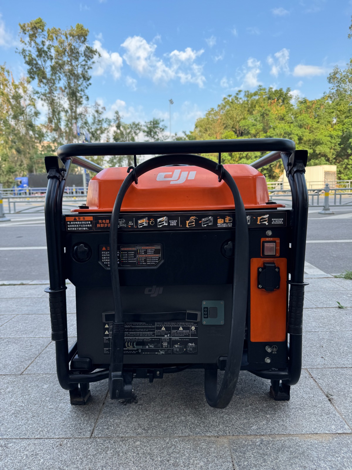 Generator · rear panel